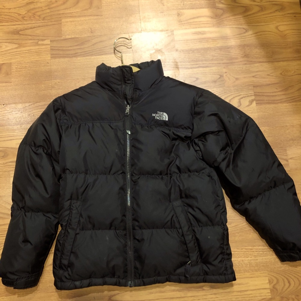 Boys North Face 600 series goose down jacket .